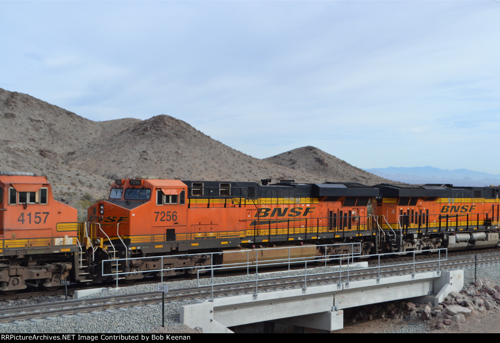 BNSF 7256